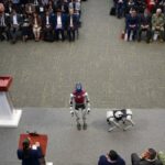 EN MAÑANERA PRESENTAN NUEVOS ROBOTS CON IA PARA C5 DE EDOMEX