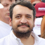 VAN CONTRA EMPRESA DE AMIGO DE ‘ANDY’