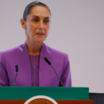 EXHIBEN LUJOS DE LA SECRETARIA DE TURISMO
