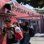 EXIGEN SALIDA DE MAESTROS ACOSADORES