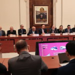 ACUERDAN MESAS DE TRABAJO CON TRANSPORTISTAS